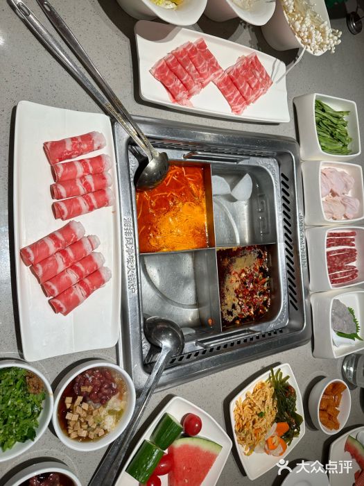 海底捞火锅(武胜路凯德广场店)图片