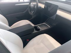 -TESLA 特斯拉(北京南四环中路特斯拉中心)