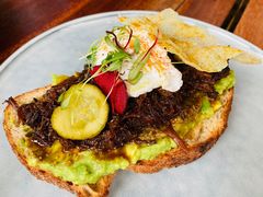 慢煮牛肉温泉蛋吐司-O'mills Sourdough Bakery&Bistro(永嘉路店)