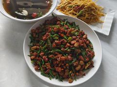 -倪氏兄弟尖椒鸡(云报华府店)