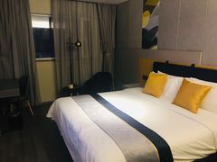 -如家商旅酒店(大连中山广场青泥洼桥店)