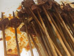 -两三事小郡肝串串香火锅(桂庙店)