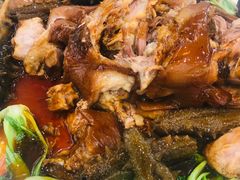 菜胆什锦扒美肘-南郊宾馆·风味自助餐厅·山东十六地市特色菜