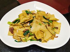 -刘胖子家常菜·蹄花焖藕(中南店)