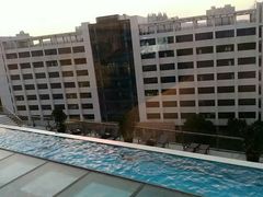 -广州天河希尔顿酒店