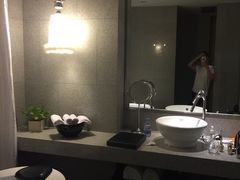 -广州卡丽酒店(大金钟路地铁站店)