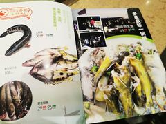 -陈大锅·岳阳鱼馆·地道岳阳菜(美食街店)