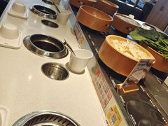 -龍歌自助小火锅(市南金茂湾店)