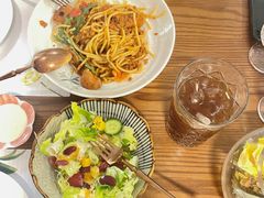 -花十悦·鲜花咖啡餐厅(振业城一期店)