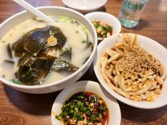 -中和裴氏蹄花(府河路店)