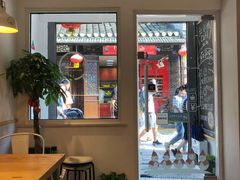 -红小姐咖啡馆(西津渡店)