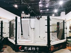 -成杰格斗·拳击·柔术·防身术(建设路店)