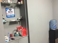 -VR 间客漫·PS电玩·虚拟现实包间游戏电竞(街道口店)