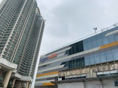 -东荟城名店仓