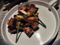 -穹六人间 people 6(岳阳路店)
