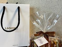 -Laderach 莱德拉(上海环贸iapm店)