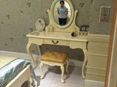 -红星美凯龙全球家居生活广场停车场(汶水店)