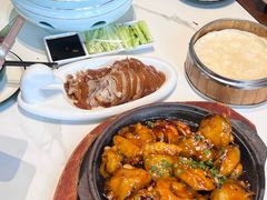 -梅利汴京烤鸭•开封豫菜地标店(东司门店)