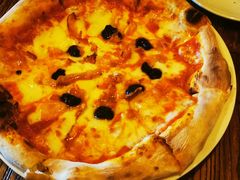 黑松露酱五花肉pizza-La Tavernetta(Bar à Vin)(乌鲁木齐路店)