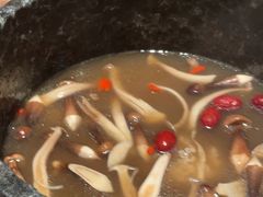 -蘑界·野生菌火锅(深业上城店)