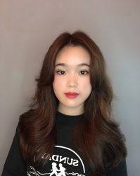 -十六番发型师事务所