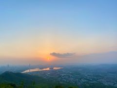 -紫金山山顶公园