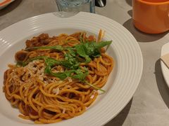 -必胜客(尹山湖歌林公园店)