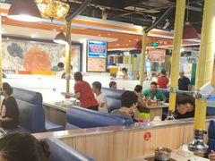-爱客得牛排海鲜烤肉·火锅自助(春熙路黑金好店)