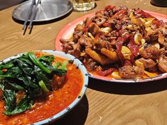 辣子鸡-柴窝堡22号辣子鸡·传承新疆菜