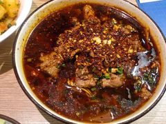 水煮鲁西黄牛肉-小雅木姜子烤鸡·贵州菜(鸿通城店)