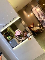 -HAIR HERE造型