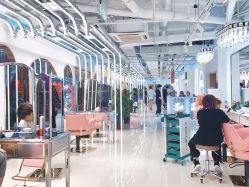 -BULB STUDIO 巴柏明星发型工作室