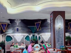 -哈啾嗨·新概念蒙餐(红星新城店)