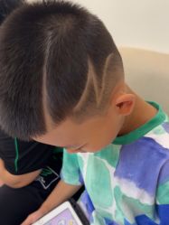 -奇怪的独角兽亲子理发沙龙