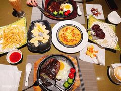 -戈尔登酒店·满堂彩咖啡厅