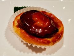 一口鲍鱼酥-三号黄浦会Canton Table