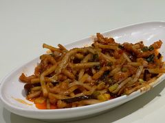 -渝信川菜 · 川味家常菜(财富购物中心店)