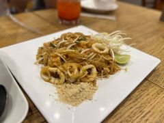 -两兄弟Song Pee Nong(2号店)