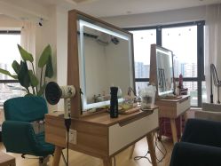 -E.L.K造型momopark店
