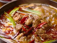 黄花菜牛腩煲-老四季(总店)