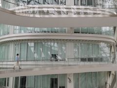 -凤凰中心