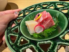 -花和海鲜自助(梅江店)