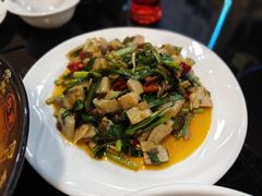 -醉美云南·云南菜主题餐厅(昆明站北京路双龙商场店)