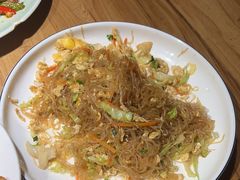 -先启半步颠小酒馆(常熟万达广场店)