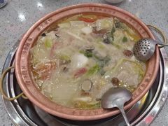 -阿婆情腊排骨火锅(金虹路店)