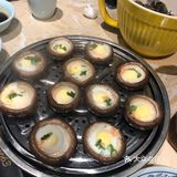 同事推荐来的，顺着导航很好找，门口有停车位，但不是很多