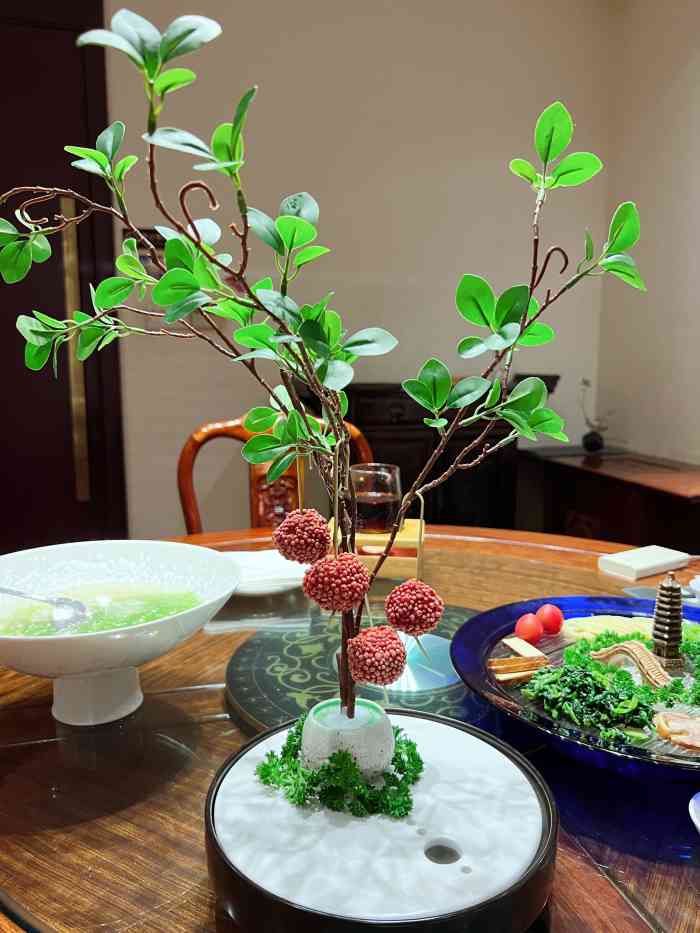 秋萍茶宴国茶研习院(东大名路店)