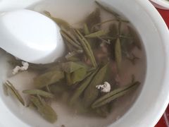 莼菜肉丝汤-湖山人家·湖景餐厅·特色农家菜(太湖西山店)