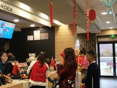 -麦当劳(国际社区店)