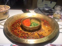 -哥老官重庆美蛙鱼头(龙湖杭州金沙天街店)